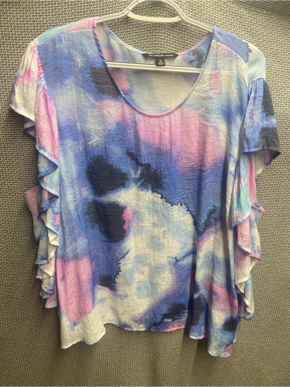 3X Zac & Rachel Watercolor Pink, Blue and White Tie-Dye Ruffle Sleeve Blouse